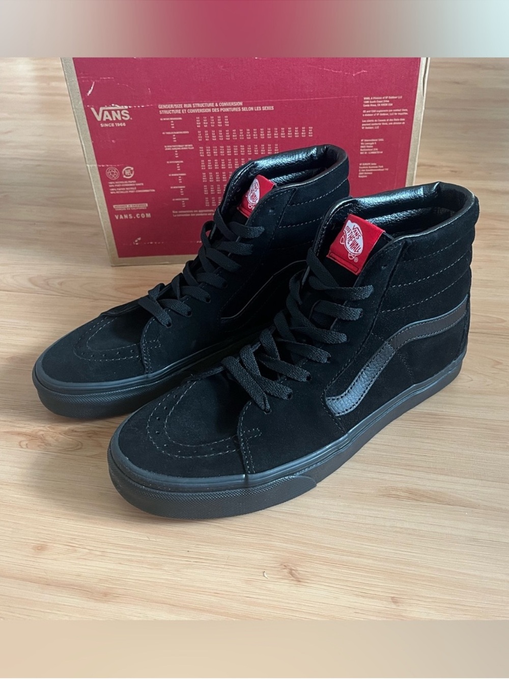 Vans Shoes Sk8 Hi Black Suede
Women 9.0US - Picture 4 of 8